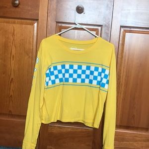 Hollister color changing cropped graphic tee